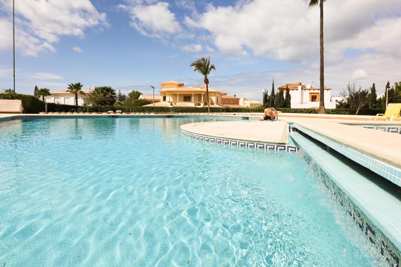 אלבופיירה Palmeira Gale - Wifi - Pool - Lux - By Bedzy מראה חיצוני תמונה